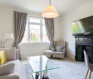 Talgarth Road, West Kensington, London, W14 - Photo 2