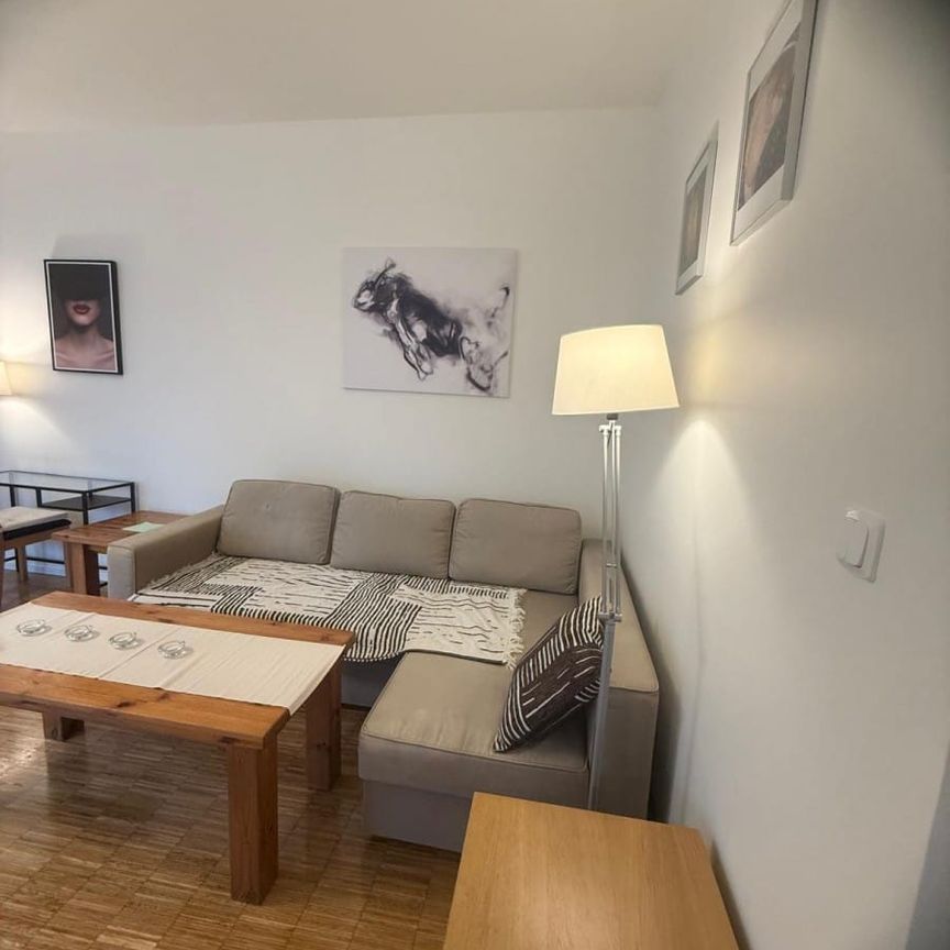 2-pokojowe mieszkanie, 41 m² z garażem i loggią 41 m² - Фото 1