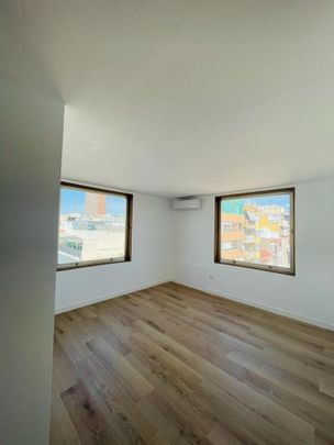 Piso de alquiler en Calle Gerona, Barrio del Centro - Photo 1