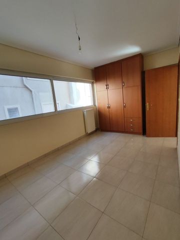 Διαμέρισμα για ενοικίαση Κέντρο (Γλυκά Νερά) - Photo 3