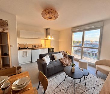 Location Appartement 2 pièces 38m² VILLEFRANCHE SUR SAONE 69400 - Photo 2