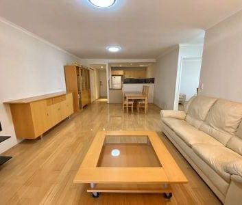 2 Bedroom Apartment - Photo 2