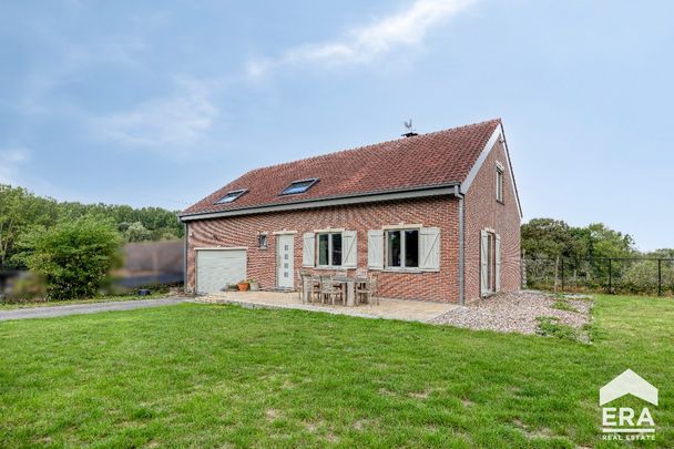 Ruime gemeubileerde woning met tuin te huur in Dilbeek - Photo 1