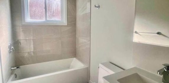🏡 1 MOIS GRATUIT – Superbe 4 ½ rénové à Salaberry-de-Valleyfield ! 1er juillet 2026 - Photo 2