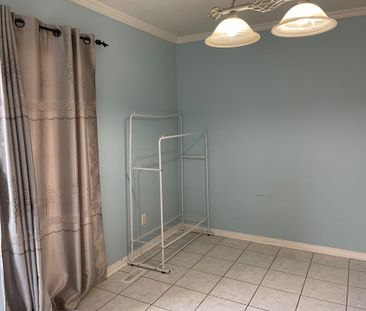 For Lease - 51 Morningmist Street, Brampton, Ontario - Photo 4