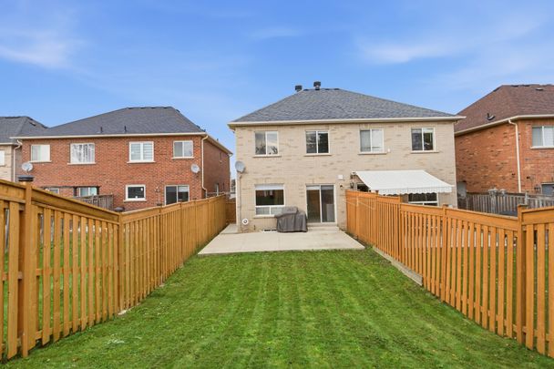 For Lease - 72 Tarquini Crescent, Caledon, Ontario - Photo 1