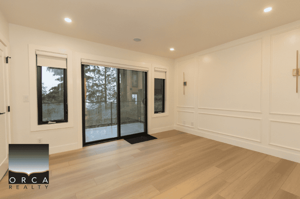 8531 Ansell Place, West Vancouver - Photo 1