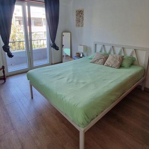 Individual bedrooms for girls in Costa da Caparica - Photo 1