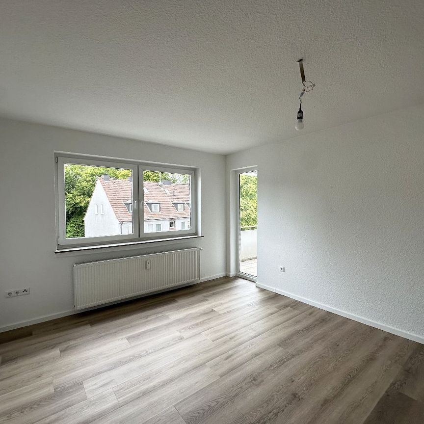 Helle, neu renovierte 3-Zimmerwohnung ca. 82m² mit Balkon in Dortmund-Marten zu vermieten! - Photo 1