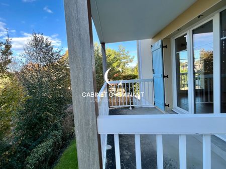Location Appartement 2 pièces 48m² - Photo 2