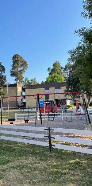 Holmsundsallén, Gävle - Photo 1