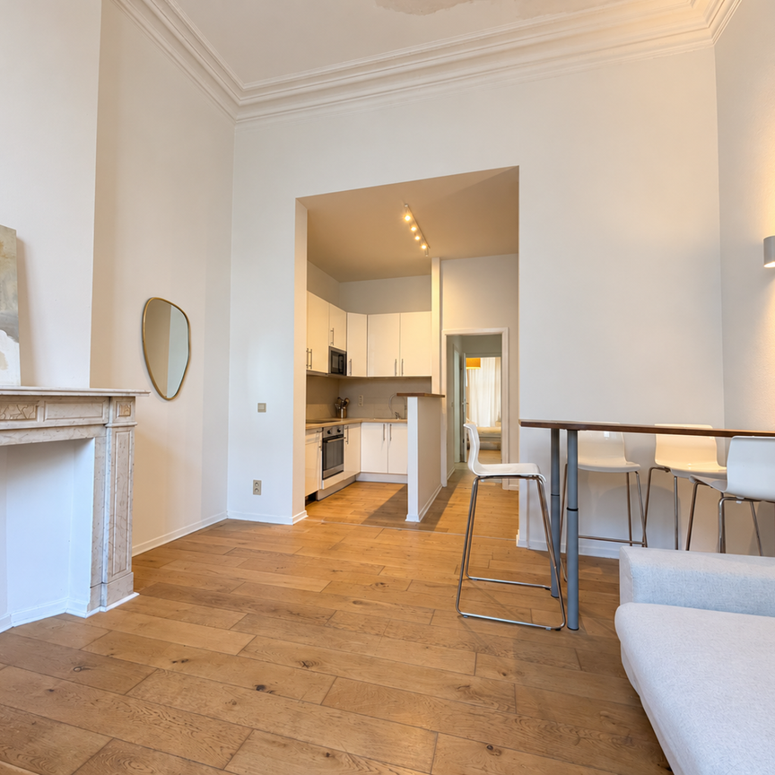 Rez-de-chaussée - à louer - 1050 IXELLES 1 400 € - Photo 1