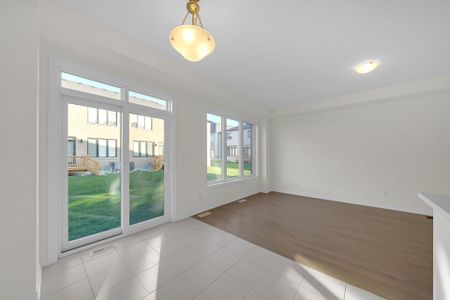 For Lease - 7 Harvey Bunker Crescent, Markham, Ontario - Photo 3