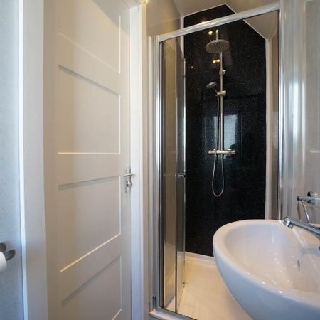 7C Apartment 7 Deiniol Road - Photo 4