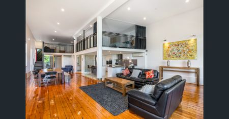 FULLY FURNISHED - CONTACT AGENT FOR AVAILBILITY - Photo 2