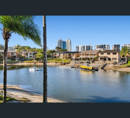 5/8 Tarwarri Crescent, Mooloolaba, Qld 4557 - Photo 3