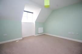 5 bedroom detached house to rent - Photo 1