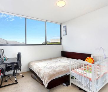 Unit 803/135-137 Pacific Highway, Hornsby. - Photo 4