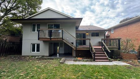 For Lease - 64 Sloley Road, Toronto, Ontario - Photo 2