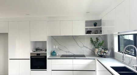 Brand new town houses - Ready NOW! - Photo 4