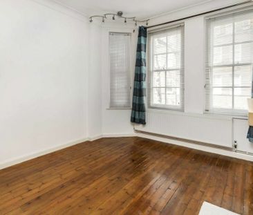 Beaumont Crescent - Photo 4