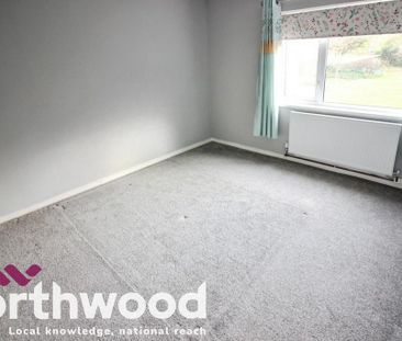 4 bedroom detached house to rent - Photo 6