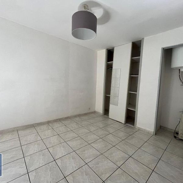 Location Appartement 2 pièces 35m² MARTIGUES 13500 - Photo 1