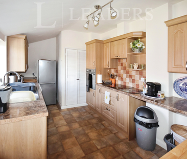 1 bedroom cottage to rent Cann Hall, Constable Avenue - Photo 3