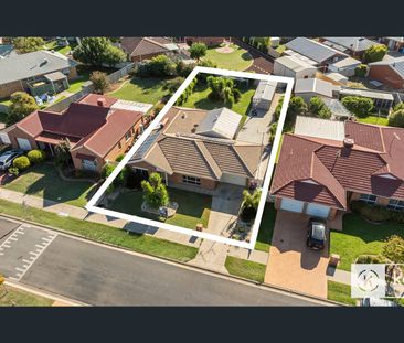 10 Sturt Street, Cobram, Vic 3644 - Photo 3