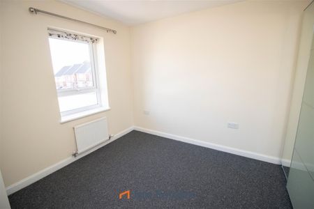 3 Bedroom House - Semi-Detached - Photo 4