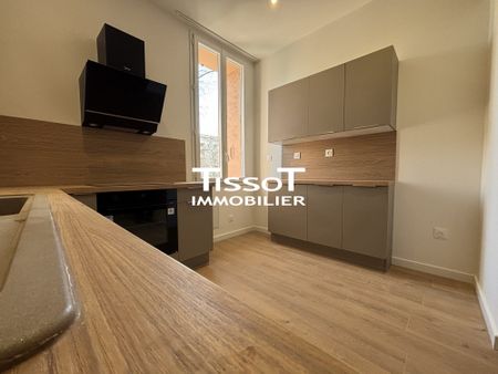 Location Appartement 3 pièces 66m² NIMES 30900 - Photo 5