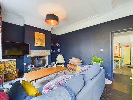 3 bedroom terraced house to rent - Photo 1