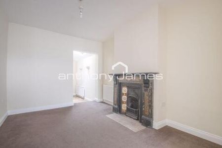 4 bedroom terraced house to rent - Photo 2