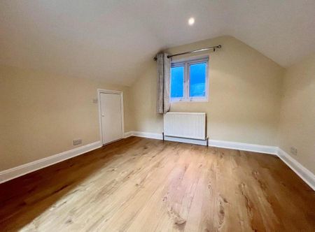 3 bedroom maisonette to rent - Photo 4