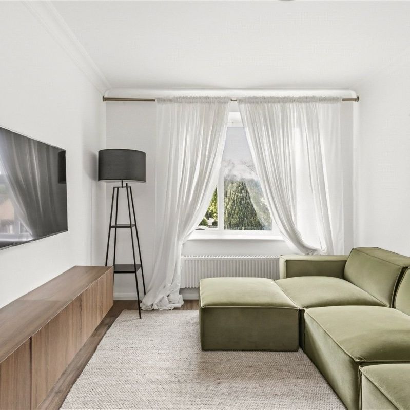 Portland Road, N15, London - Photo 1