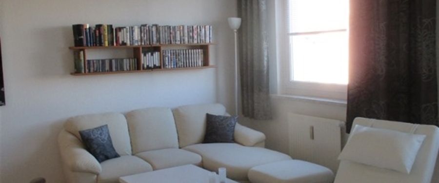 Schmuckstück: Möblierte 2-Raumwohnung mit Aufzug - Foto 1