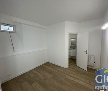 Location Appartement 2 pièces 43m² - Photo 3