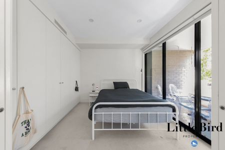 North Facing Apartment in the Heart of the Foreshore - Photo 5