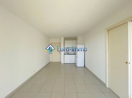 Location Appartement 2 pièces 35m² BEAUSOLEIL 06240 - Photo 4