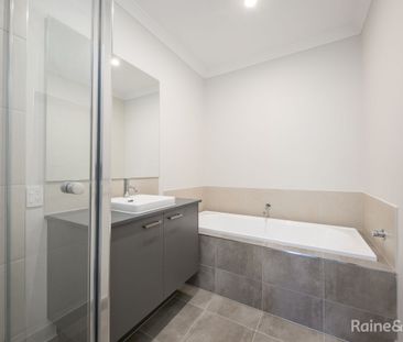 Brand New Modern House - Will Go Quickly! - Photo 5