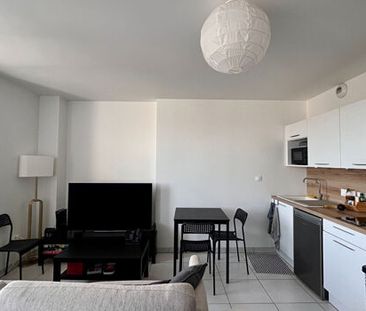 Appartement 1 pièces 34m2 REIMS 560 euros - Photo 3
