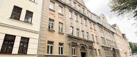 Frisch sanierte 2-Raum-Wohnung in der oberen Stadt von Annaberg! - Photo 1