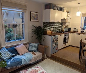 2 Bed Flat, Noel Terrace, SE23 - Photo 2