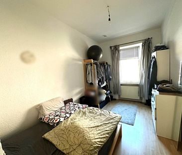 Helle 3-Zimmer-Wohnung - ALTBAU - Fürth Südstadt Nähe Hauptbahnhof/U-Bahn - NUR FÜR 1 BIS 2 PERSONEN - Photo 6