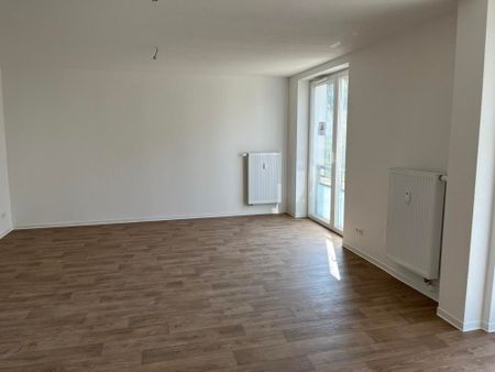 Grün wohnen in Nord: 2-Zimmer-Wohnung mit Balkon im EG - Foto 2