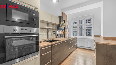 Pronájem bytu 3+kk v osobním vlastnictví 96 m², Praha 10 - Vršovice - Photo 5