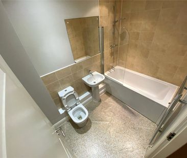 Bacara Court, 6-8 Charlton Drive, Sale, Manchester, M33 2BJ - Photo 4