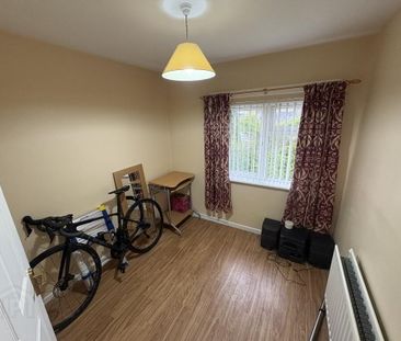 35 Roxborough Park, Moy, Dungannon, BT71 7SU - Photo 2