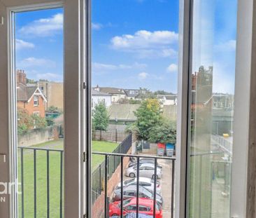 1 bedroom flat to rent - Photo 5