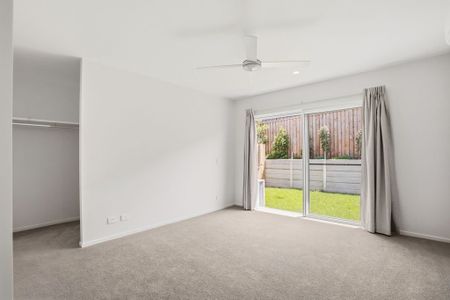 Contemporary Comfort & Style in a Peaceful Beerwah Enclave - Photo 2